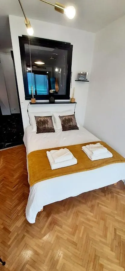 Studio Le 119, Aix Les Bains - Grand Port - Vue Lac Splendide Εξ Λε Μπαν